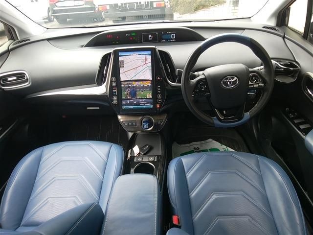 TOYOTA PRIUS PHV 2020 Image 31