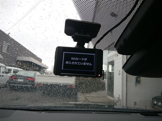 TOYOTA PRIUS PHV 2020 Image 31