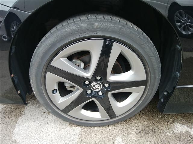 TOYOTA PRIUS PHV 2020 Image 31