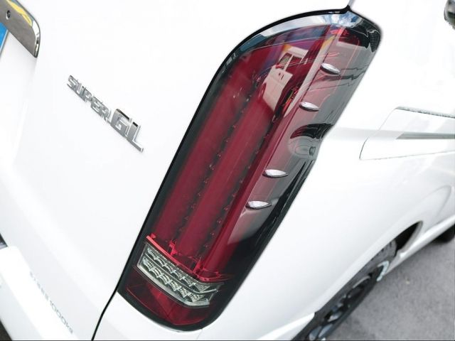 TOYOTA HIACE VAN 4WD 2022 Image 31