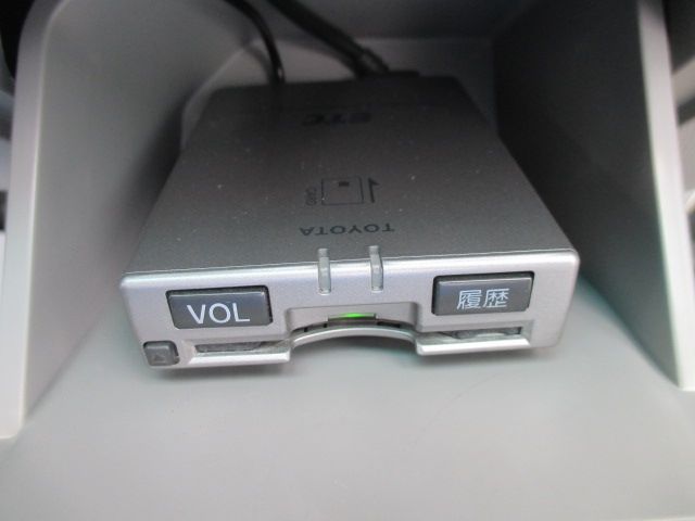 TOYOTA ESTIMA 2006 Image 31