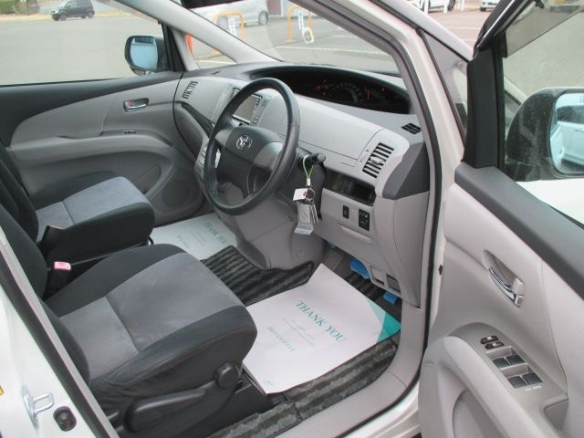 TOYOTA ESTIMA 2006 Image 31