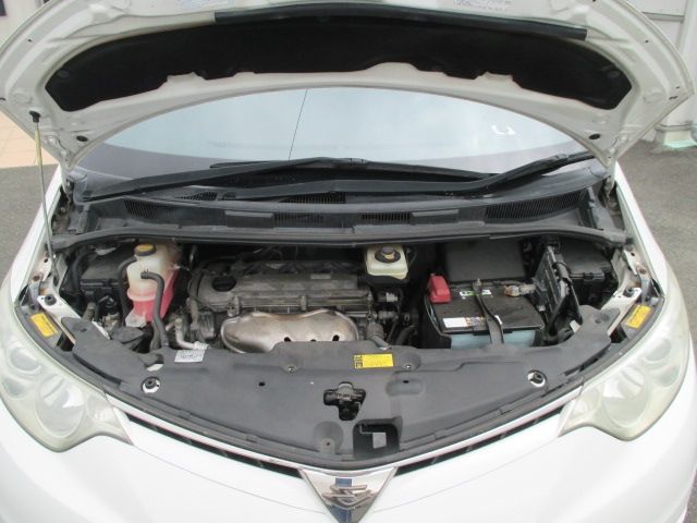 TOYOTA ESTIMA 2006 Image 31