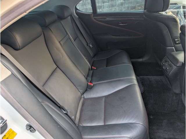 TOYOTA LEXUS LS460 2009 Image 31