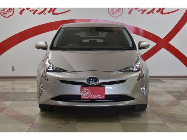TOYOTA PRIUS 4WD 2017 Image 31