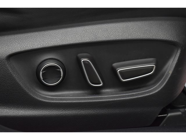 TOYOTA PRIUS 4WD 2017 Image 31