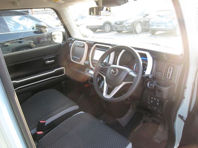 MAZDA FLAIR CROSSOVER 2021 Image 31