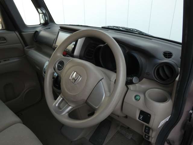 HONDA N BOX 2012 Image 31