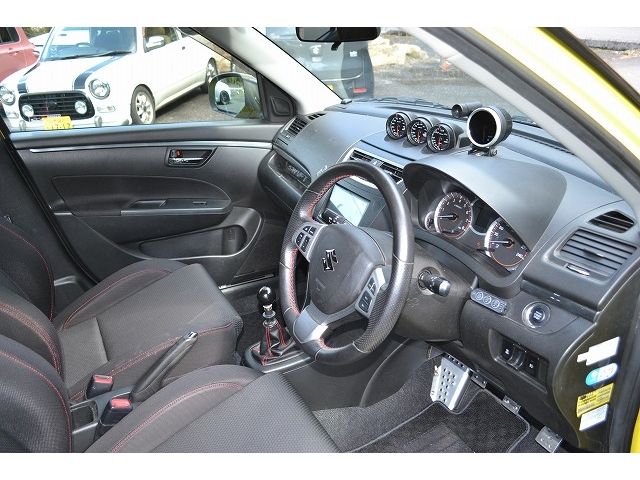 SUZUKI SWIFT 2012 Image 31