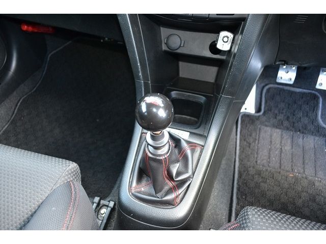 SUZUKI SWIFT 2012 Image 31