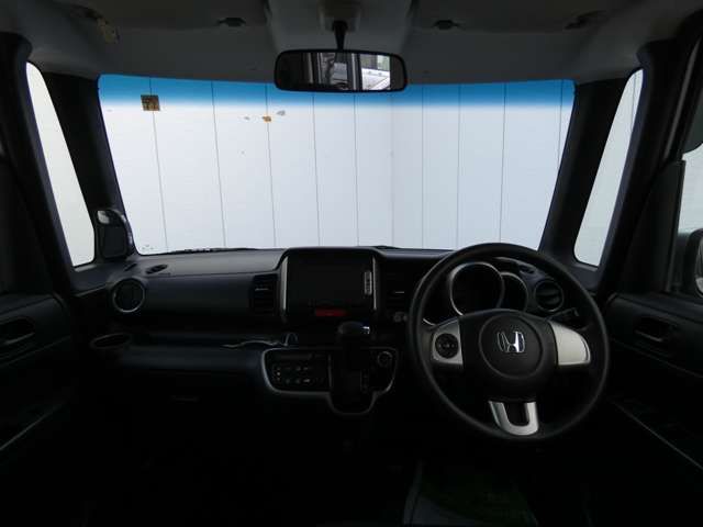 HONDA N BOX 2013 Image 31