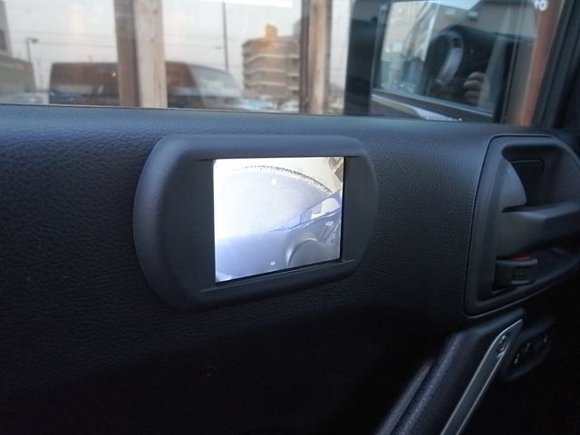 JEEP WRANGLER UNLIMI 2017 Image 31