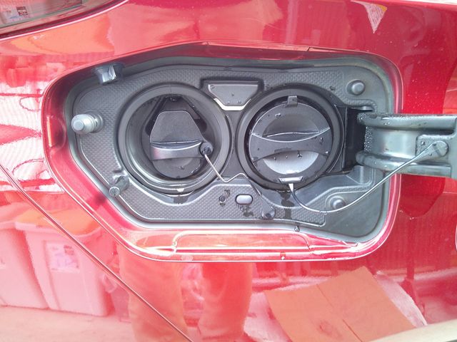 TOYOTA PRIUS PHV 2018 Image 31