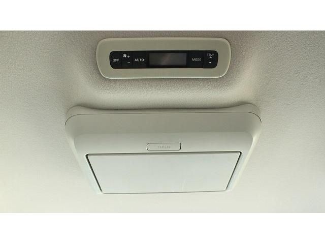 NISSAN ELGRAND 2015 Image 31