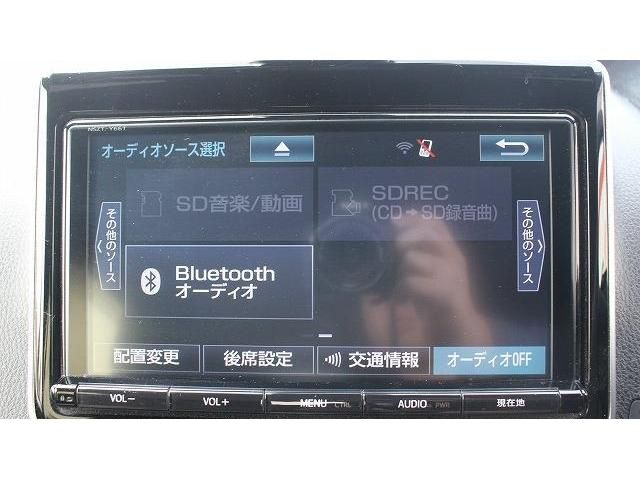 TOYOTA VOXY 2017 Image 31