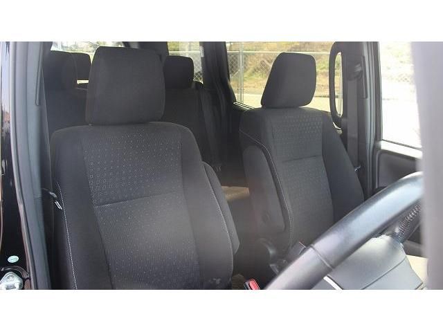 TOYOTA VOXY 2017 Image 31