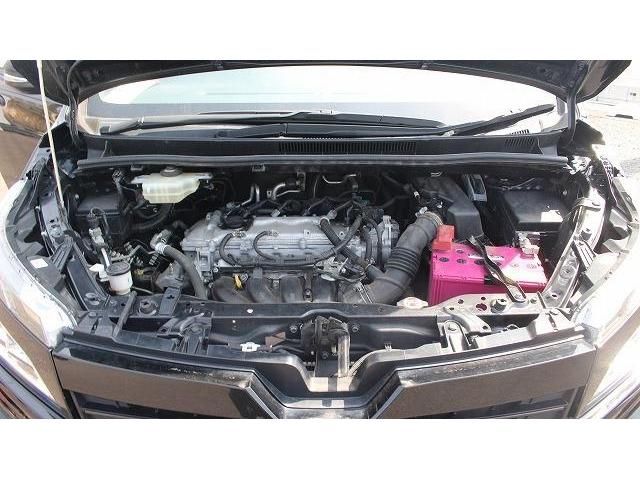 TOYOTA VOXY 2017 Image 31