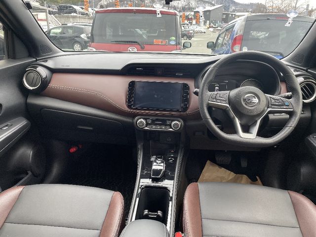 NISSAN KICKS 2023 Image 31