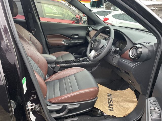 NISSAN KICKS 2023 Image 31