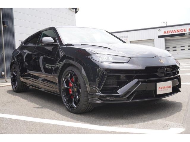 LAMBORGHINI URUS 2024 Image 31