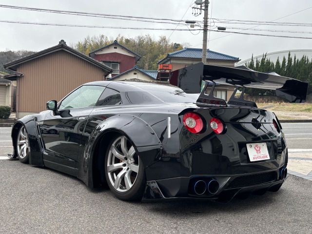 NISSAN GT-R 2008 Image 31
