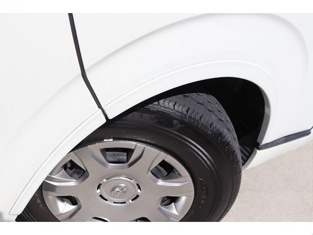 TOYOTA HIACE VAN 2WD 2017 Image 31