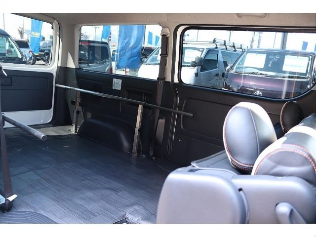 TOYOTA HIACE VAN 2WD 2017 Image 31