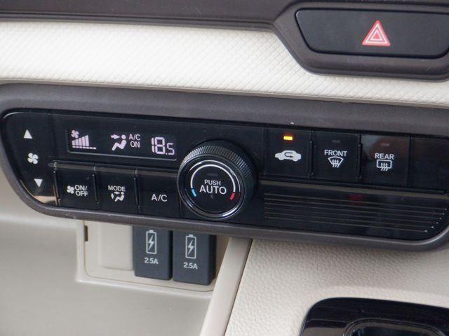 HONDA N BOX 2019 Image 31