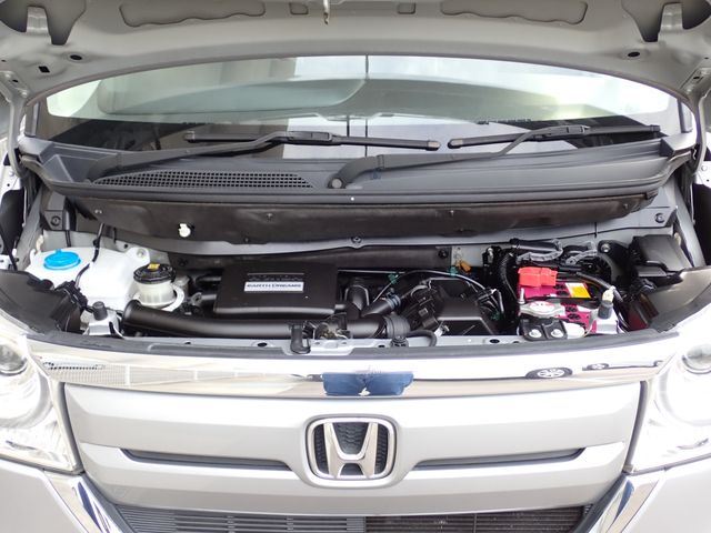 HONDA N BOX 2019 Image 31