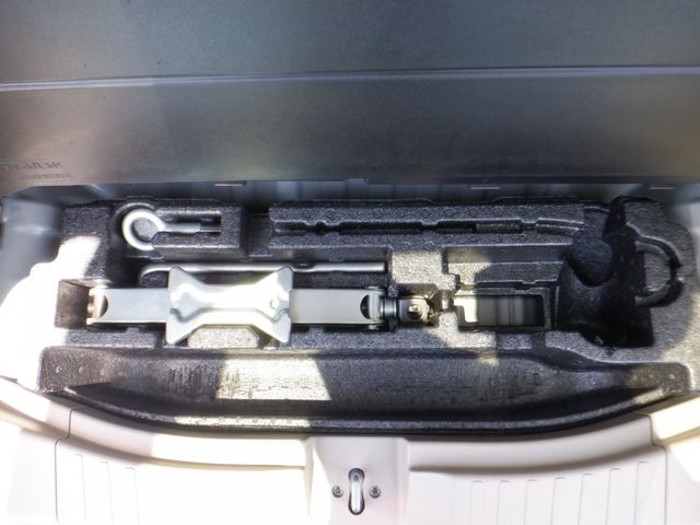 HONDA N BOX 2019 Image 31