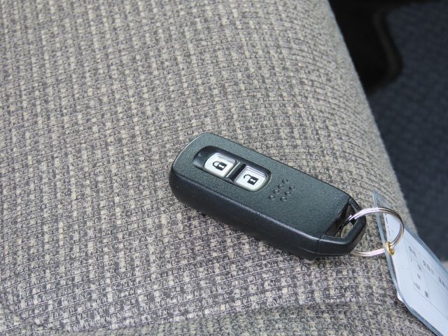 HONDA N BOX 2020 Image 31