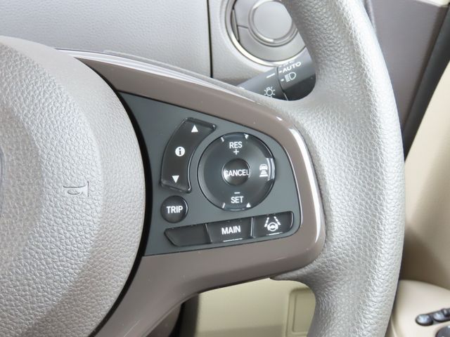 HONDA N BOX 2020 Image 31