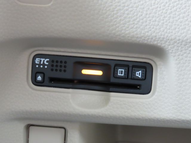 HONDA N BOX 2020 Image 31