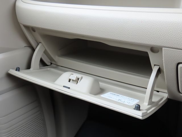 HONDA N BOX 2020 Image 31