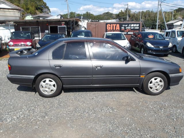 NISSAN PRIMERA 1993 Image 31