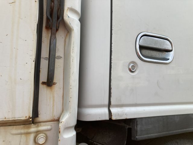 ISUZU ELF 2007 Image 31