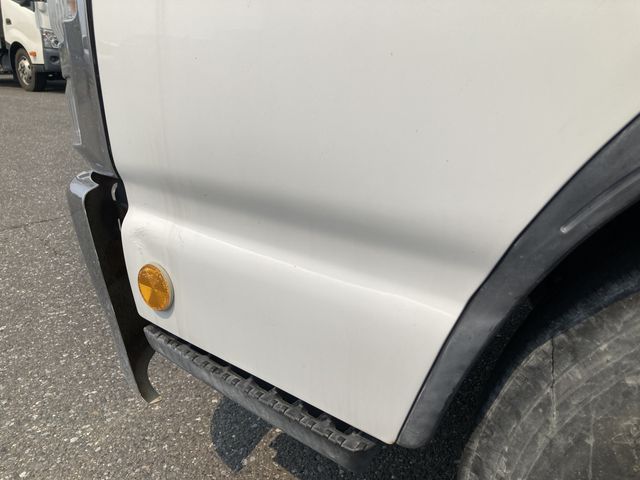 ISUZU ELF 2007 Image 31