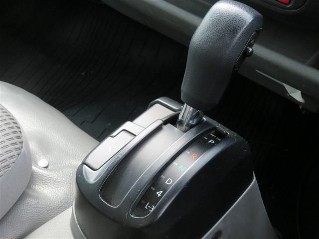 HINO DUTRO 2018 Image 31