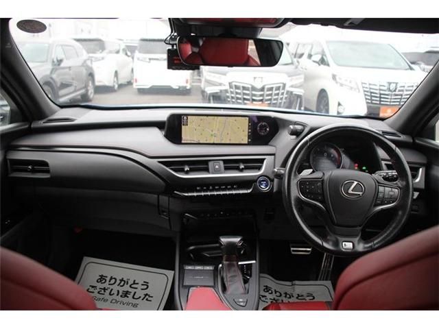 TOYOTA LEXUS UX250H 2019 Image 31