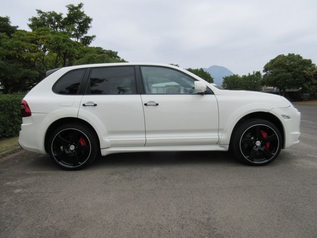 PORSCHE CAYENNE 2009 Image 31