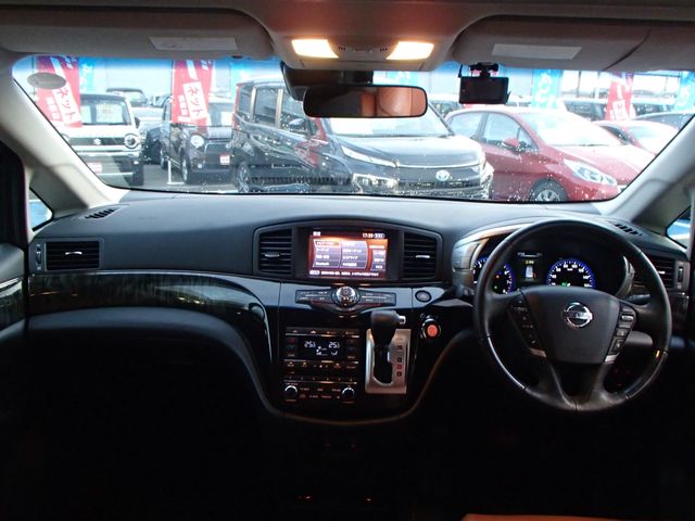 NISSAN ELGRAND 2020 Image 31