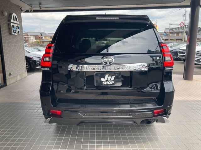TOYOTA LANDCRUISER PRADO 2022 Image 31