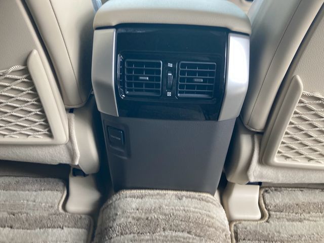 TOYOTA LANDCRUISER PRADO 2022 Image 31