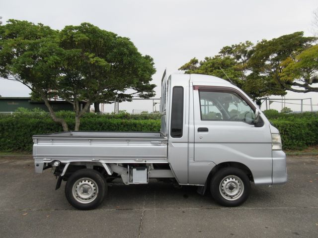 DAIHATSU HIJET TRUCK 4WD 2012 Image 31