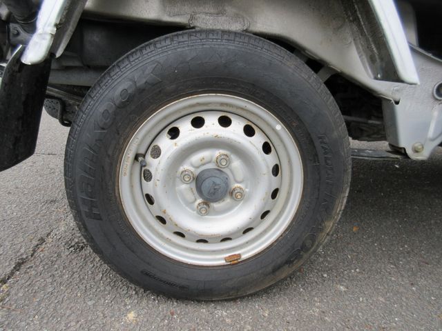 DAIHATSU HIJET TRUCK 4WD 2012 Image 31