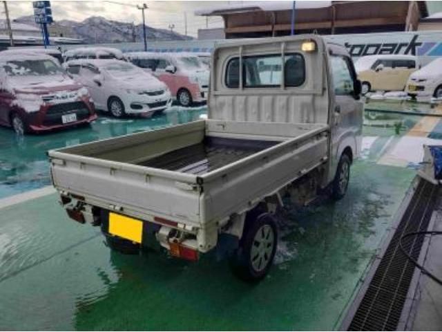 DAIHATSU HIJET TRUCK 4WD 2018 Image 31