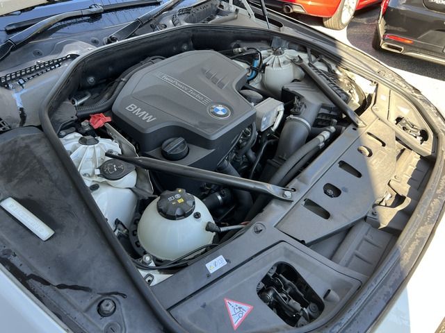 BMW 5SERIES TOURING 2008 Image 31