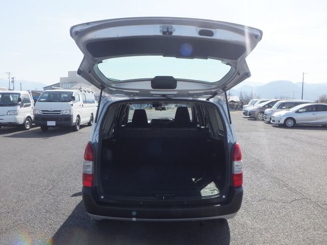 TOYOTA PROBOX VAN 4WD 2017 Image 31