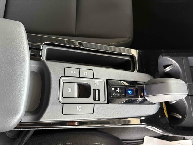 TOYOTA PRIUS 2025 Image 31