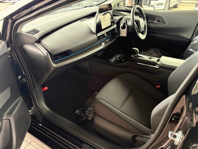 TOYOTA PRIUS 2025 Image 31